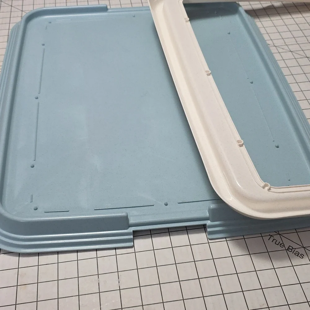 Light Blue and White‎ Tray, Neat'n Dry Floor Protection Tray, Gently Preloved